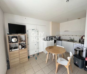 Location Appartement 2 pièces 35m² - Photo 2