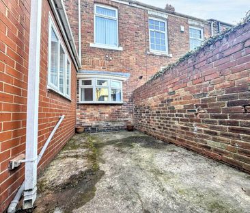 3 bed terraced house to rent in DH4 - Photo 5
