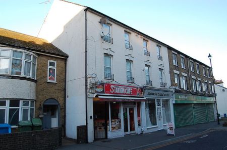 1 bedroom flat to rent - Photo 5