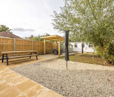 OX Living is proud to present this high-quality 7-bedroom co-living... - Photo 2