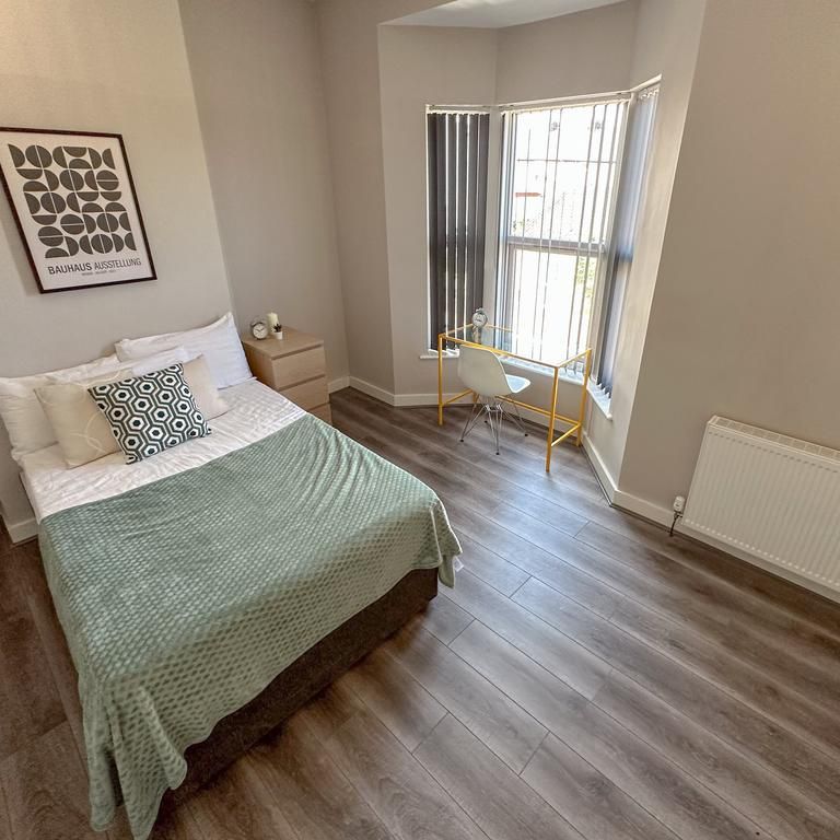 3 bedroom terraced house to rent - Photo 1