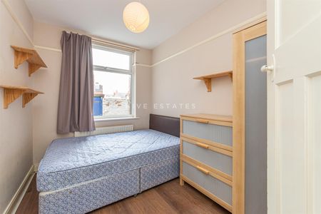 Chillingham Road, Heaton, Newcastle Upon Tyne - Photo 4