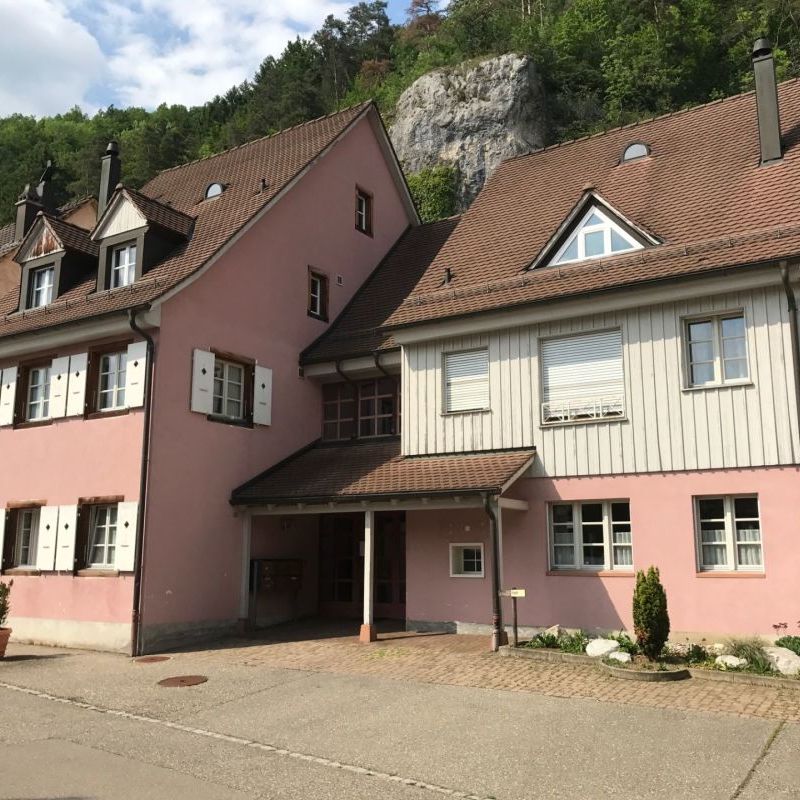 2,5-Zimmerwohnung mit Galerie, Dorfstrasse 68 - Foto 1