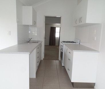 4/75 Bonney Avenue, Clayfield QLD 4011 - Apartment For Rent | Domain - Photo 2