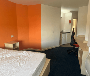 Dunn House Student Accommodation, Sunderland - Photo 1