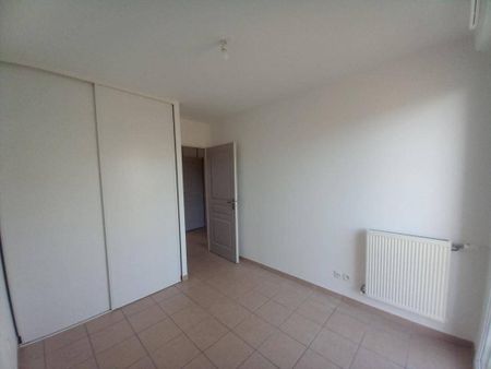 Location appartement t3 66 m² à Bordeaux (33300) - Photo 4