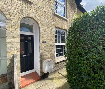 4 bedroom terraced house to rent - Photo 6