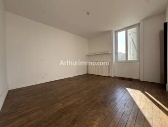 Location Appartement 3 pièces 88 m2 à Dole - Photo 3