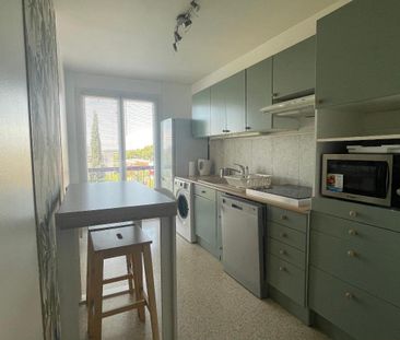 Location Appartement 4 pièces 83m² AIX EN PROVENCE 13100 - Photo 1