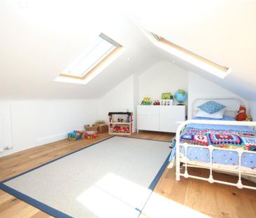 3 bedroom terraced house to rent - Photo 6