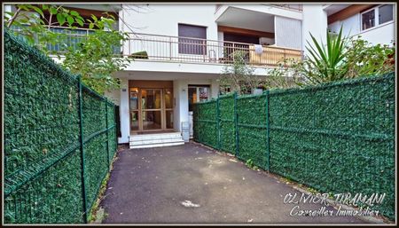 Location / Appartement T2 - Photo 2
