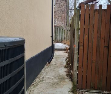 For Lease - 10 Emmott Avenue Unit# Room A, Toronto, Ontario - Photo 6