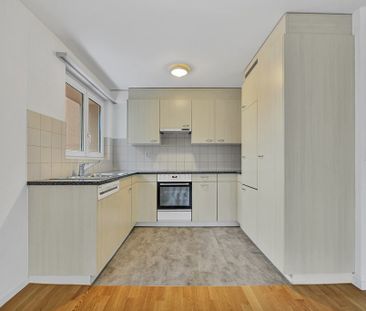 Zeitgemässe 3 Zimmer Wohnung in Zentrumsnähe von Niederuzwil - Foto 3