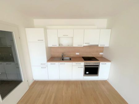 SCHÖN geschnittene 2-Zimmer Wohnung mit BALKON! - Photo 2