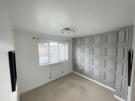 3 bedroom townhouse to rent - Photo 4