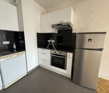 Location Appartement 2 pièces 45m² - Photo 4