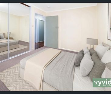 Cottage Style Comfort! - Photo 2