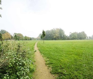 Daubeney Road, Clapton, E5 - Photo 1