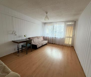 3 ustawne pokoje w super lokalizacji - Photo 4