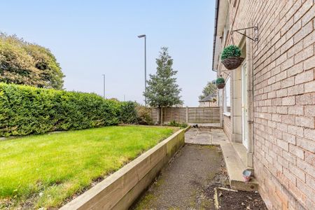 2 bedroom semi-detached house to rent - Photo 2