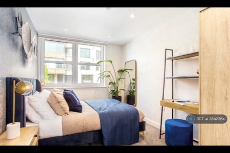 1 bedroom flat to rent - Photo 2