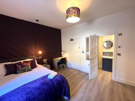 1 bedroom in a house share to rent - Photo 3