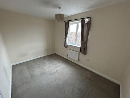 Lakeside Boulevard, Doncaster - Photo 4