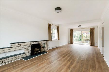 4 bedroom detached house to rent - Photo 5
