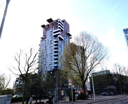 Mastmaker Road, London - Photo 4