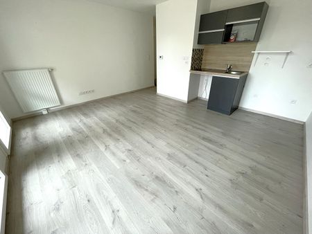 A Louer - Bouguenais - Appartement 2 Pièces De 41.62 M² - Photo 3