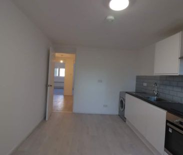 George Court, South Lanarkshire, Hamilton, ML3 9HG - Photo 4