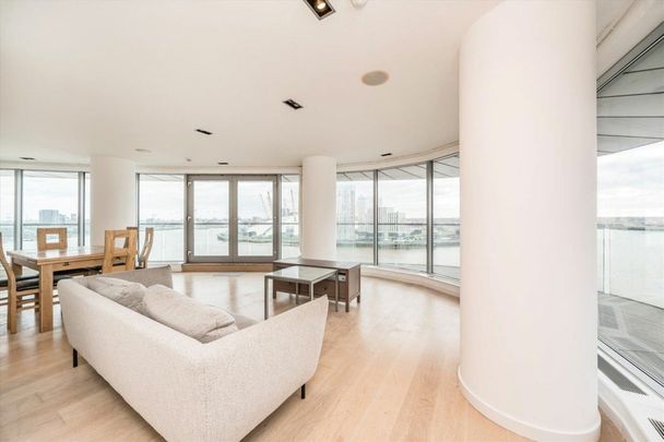 Fairmont Avenue, Canary Wharf, E14 - Photo 1