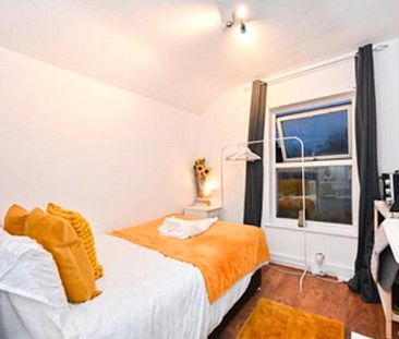 Beresford Road, Reading, Berkshire, RG30 1BX - Photo 1