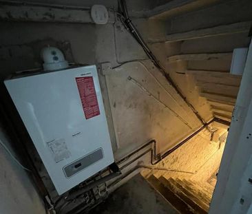 2 bedroom end of terrace house to rent - Photo 4