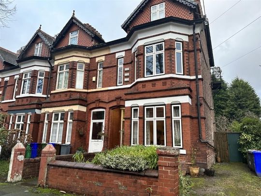 Room in a Shared House, Blair Road, M16 - Photo 1