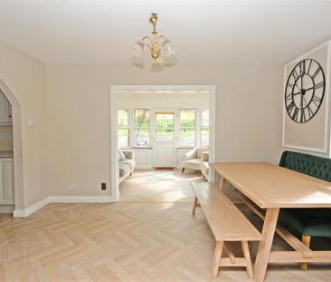 29 Mill Road West, Carryduff, Belfast, BT8 8HH - Photo 5