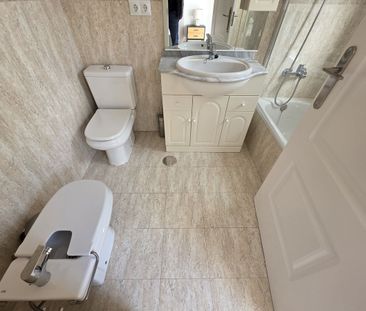 Townhouse · Benahavís - Photo 1