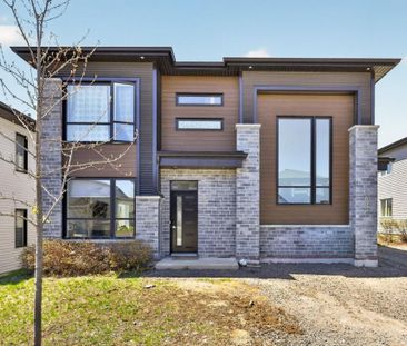 Maison à étages à louer - Saint-Jérôme (Bellefeuille) - Photo 1