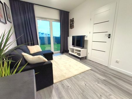 2-pokojowe mieszkanie z ogródkiem, Małe Błonia. - Photo 2