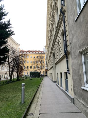 U3 Kardinal Nagl Platz - IDEALE SINGLE/PÄRCHENWOHNUNG - GARTENMITBENÜTZUNG - SEHR HELL und RUHIG - Foto 4