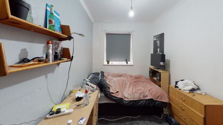 Ashville Avenue, Hyde Park - Photo 3