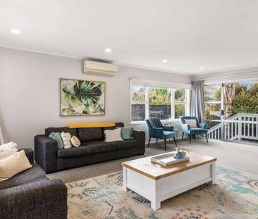 5 Bedroom, 2 Bathroom House - Photo 3