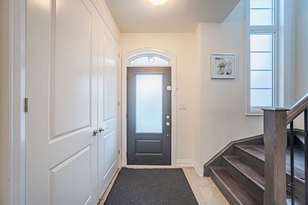 For Lease - 166 Fowley Drive, Oakville, Ontario - Photo 5