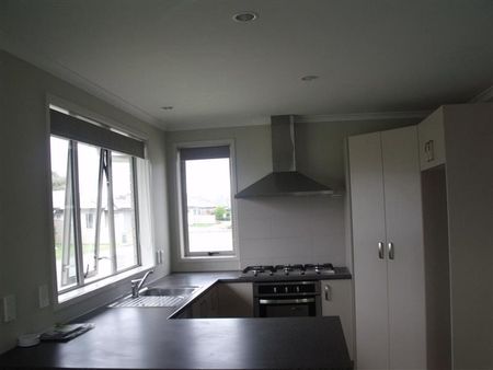 1109 Karamu Road North, Mayfair - Photo 5