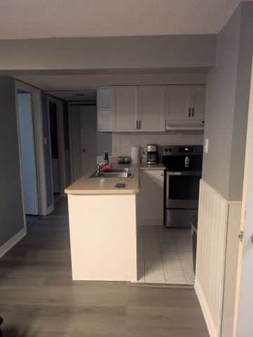 1 bd Apartment for Rent in Thornhill, ON - Photo 5