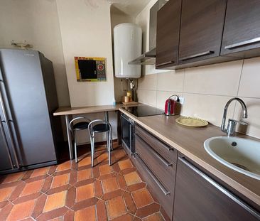 AIX EN PROVENCE - A LOUER -T3 CENTRE VILLE SUR LE COURS MIRABEAU - ... - Photo 2