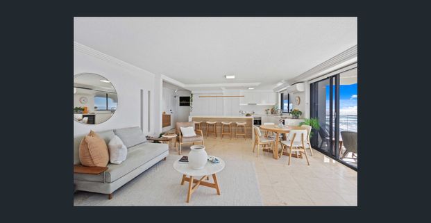 Mermaid Beach Absolute Beachfront – 2 Bed, 2 Bath Apartment with Uninterrupted Ocean Views - Photo 1