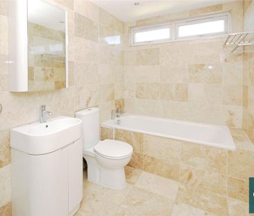 5 bedroom semi-detached house to rent - Photo 6