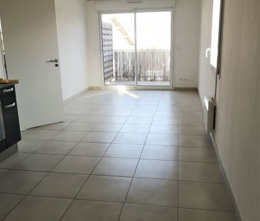 Location Appartement 2 pièces 42m² ISTRES 13800 - Photo 1