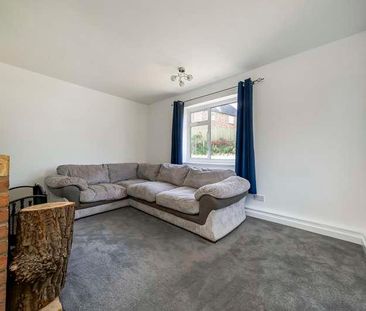 Pond Close, Winchmore Hill, Amersham, HP7 - Photo 3